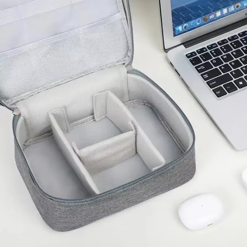 Przenośna torba do przechowywa – Tech Accessories Case recenzja i cena